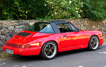 Porsche 911 Carrera C4 Coupé